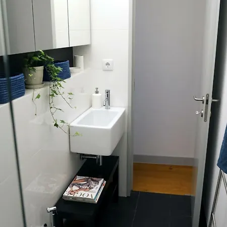 Appartamento Santo Amaro's House Lisbona